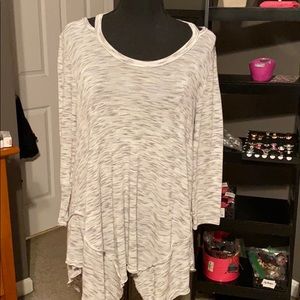 Cute shark bite shirt.. grey with dark speckles